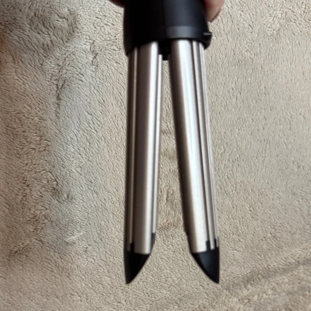 Infiniti Pro by Conair Curling Iron - Picture 3 of 4